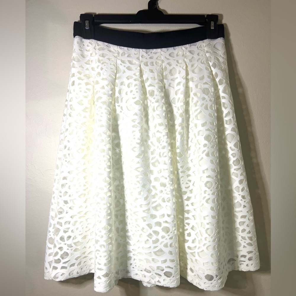 Karl Lagerfeld White A-Line Lace Skirt